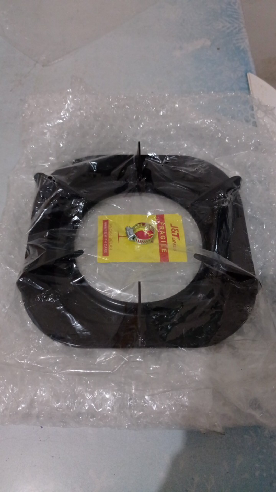 Tatakan Rinnai Kaki 6 / Tatakan Kompor Gas Rinnai Kaki 6 / Dudukan Rinnai Kaki6 / Tungku