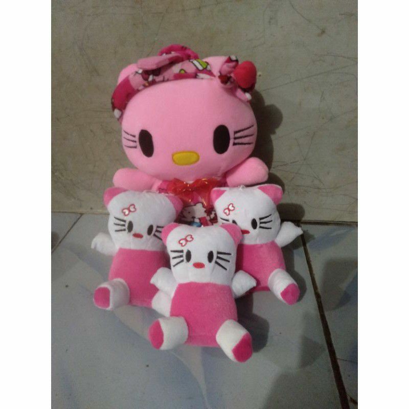 BONEKA HELLO KITTY BERANAK TIGA M