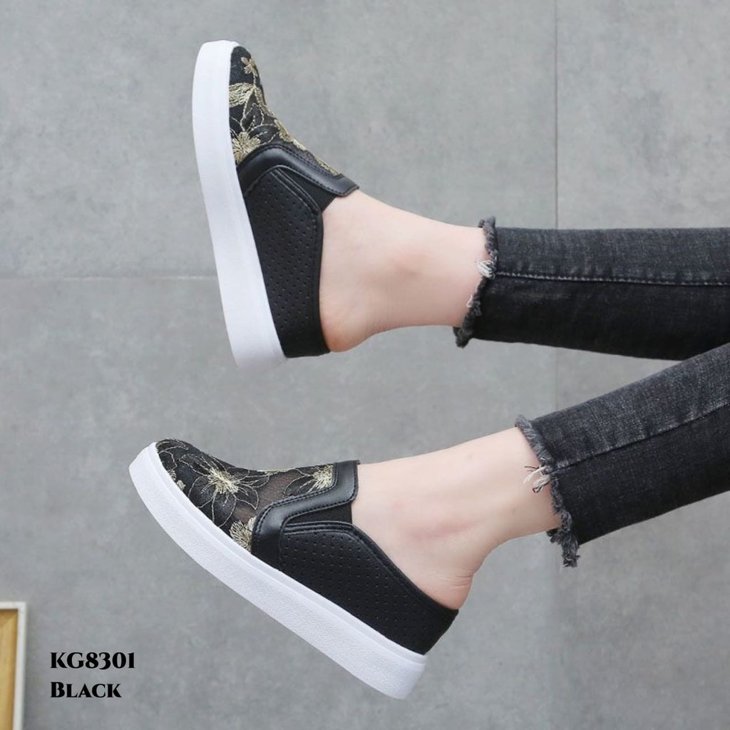 RESTOCK WYN SNEAKERS HIGH SOLE SELOP EMBROIDERY FLOWERY KG8301