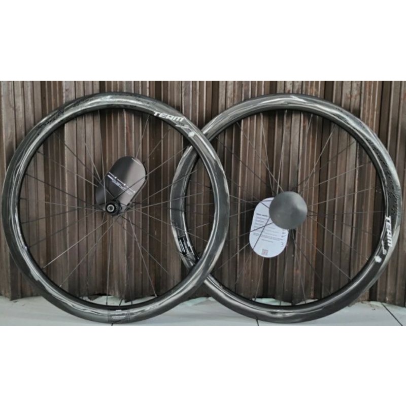 wheelset Superteam carbon Discbrake TA centerlock