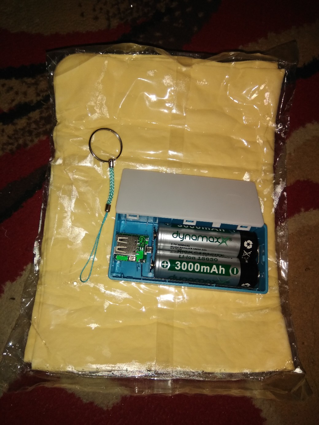 Kain Lap Uk43x32cm Sintetis Kanebo Chamois Plas Polos