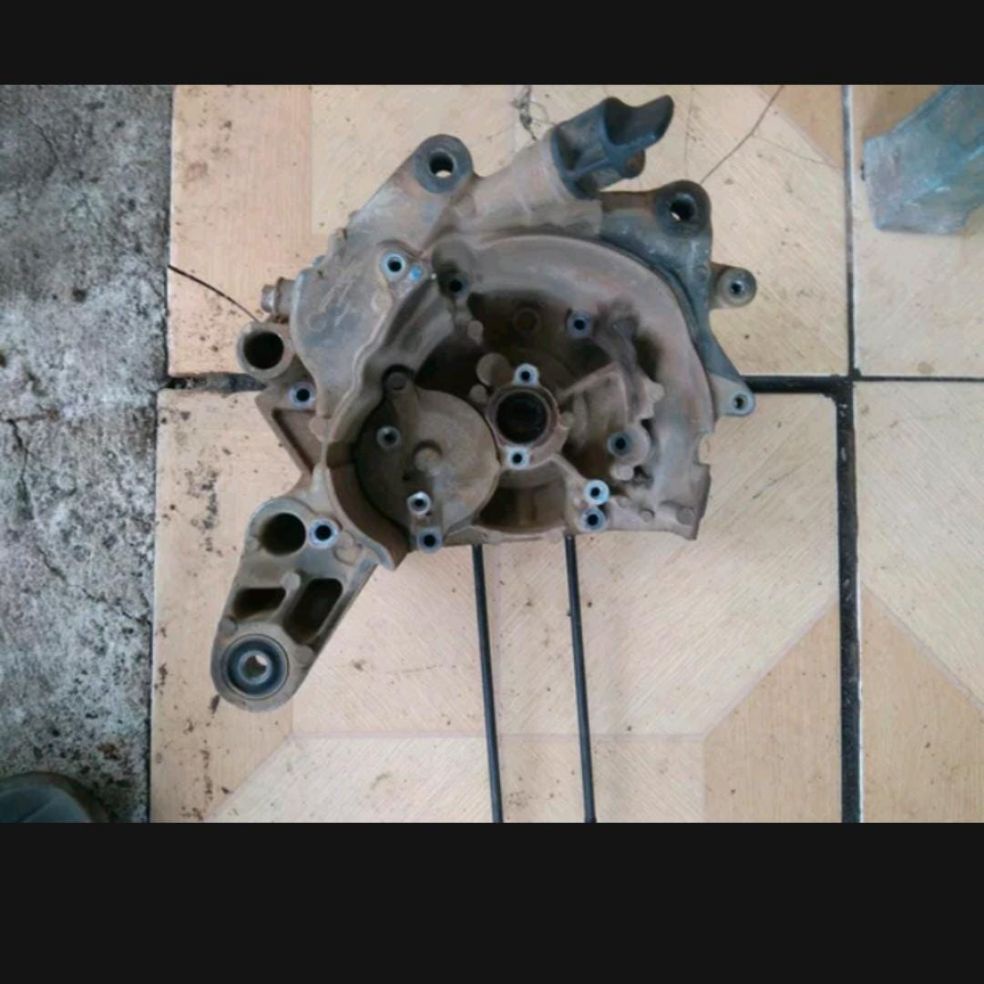block chrankcase kanan rengkes oli honda beat karbupnp scoopy karbu KPY