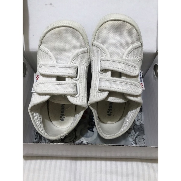 Sepatu Anak Superga