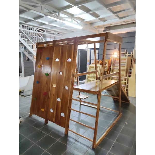 Brakiasi Jati Double wall climbing 2m