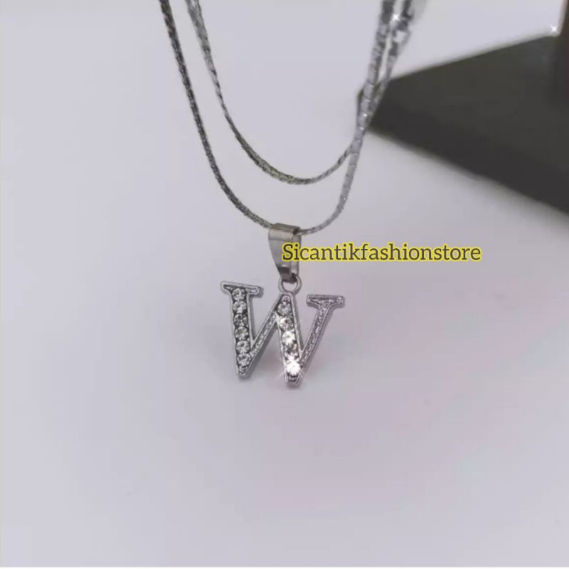 Kalung Titanium Liontin Huruf W silver Fashion Wanita Pria Terlaris anti Karat tidak Luntur Mewah