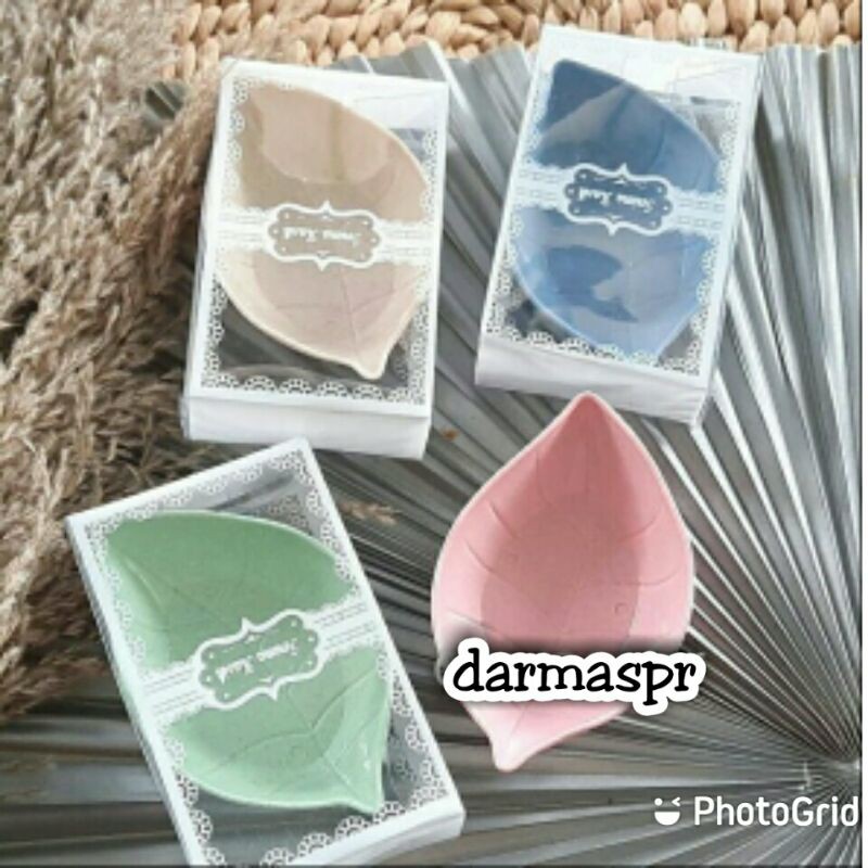 SOUVENIR ) isi: 20pcs MANGKOK DAUN ( GO GREN ) MANGKUK SAMBEL KEMAS MIKA MOTIF CANTIK sofenir unik H