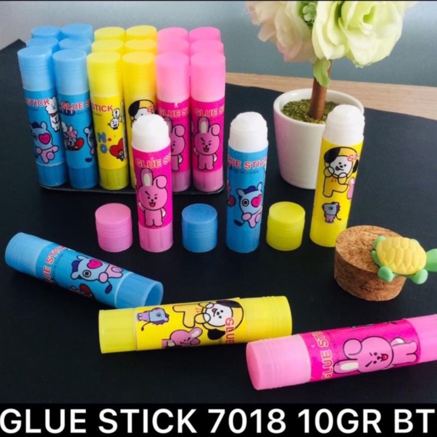 Glue Stick Montana 10gr 1 pcs Kertas Plastik Plastic Sticker Perekat Tape Tempel Kuat Stik Strong Menempel Lem Lengket Lekat Cekat Prakarya Kerajinan Craft Crafting Art Seni Kesenian Kertakes High Quality Berkualitas Bagus Padat Grosir Prakarya Malang