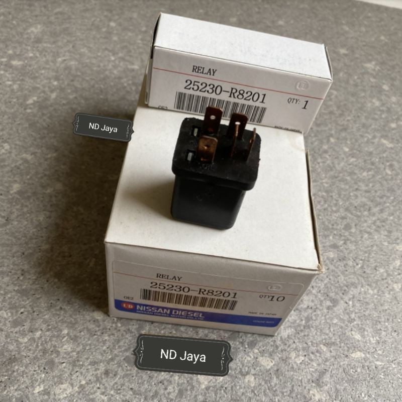 Relay 25230-R8201 Kaki 5 Hitam 24V Nissan UD