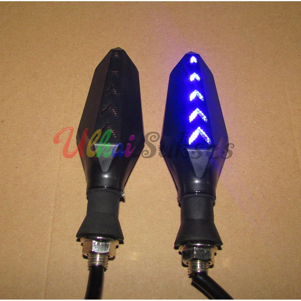 Lampu Sein LED l Variasi Sen Model Cahaya Berjalan 032 Cocok Untuk Vario 125 150 l Aerox l CB l Custom l Vixion l X Abre l Dll Universal Murah Laris