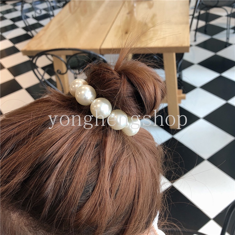 Ikat Rambut Scrunchie Hias Mutiara Imitasi Untuk Wanita