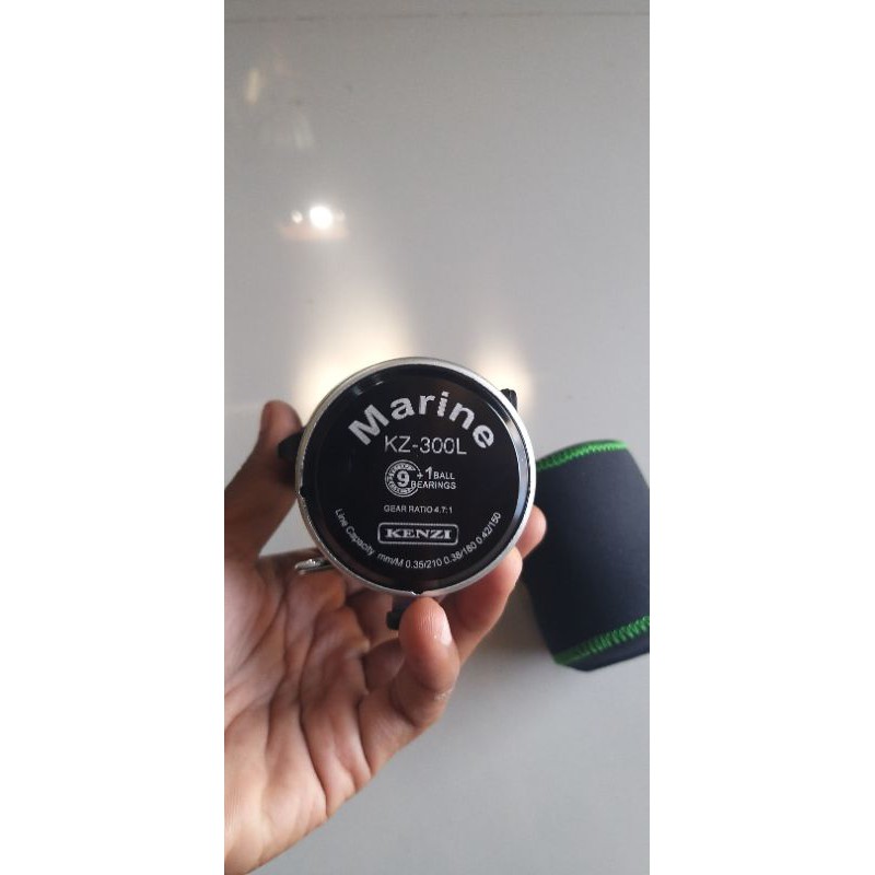 Reel Kenzi Marine kz300L