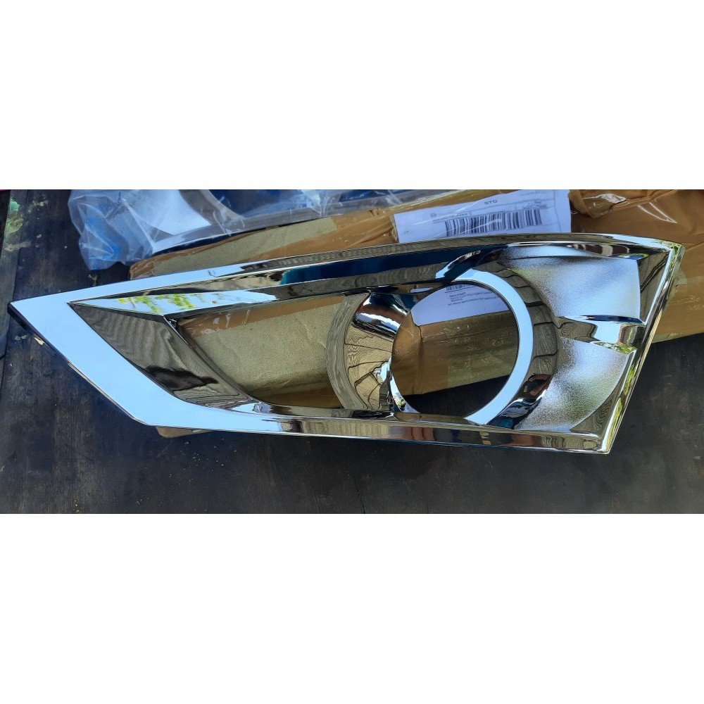 Cover Foglamp Sigra Truk Kualitas Premium isi 2 Aksesoris Lampu Kabut Sigra Garnis Cover Foglamp Lampu Kabut