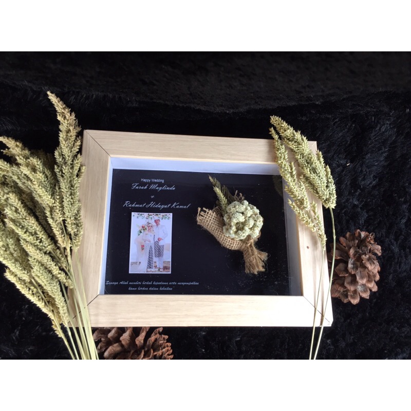 Hadiah ulang tahun / wisuda / pernikahan frame bingkai 3D