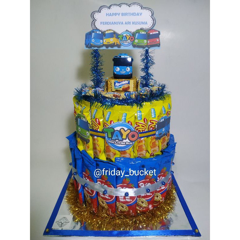 

tart snack / bucket snack / kue ulang tahun / hadiah ulang tahun / kado ulang tahun