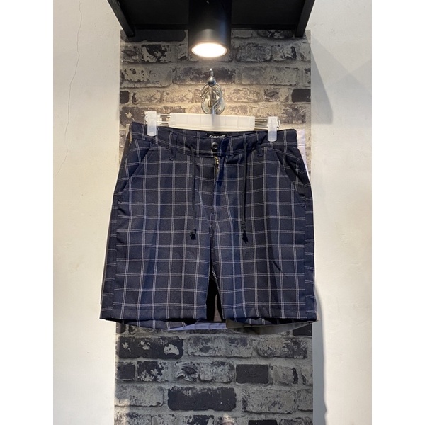 Celana Tartan Pendek