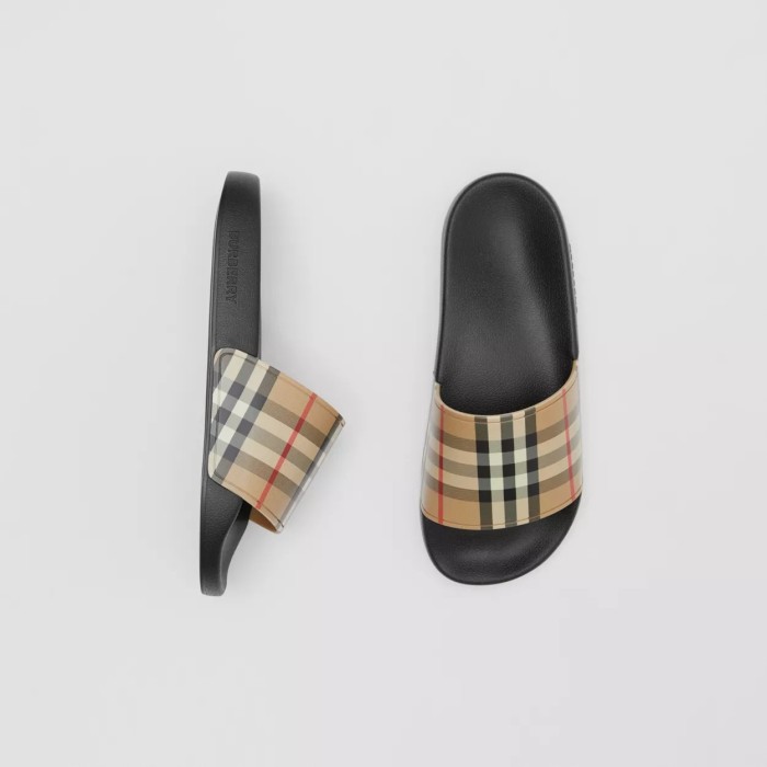 Burberry Men Vintage Check Slides 100% Authentic