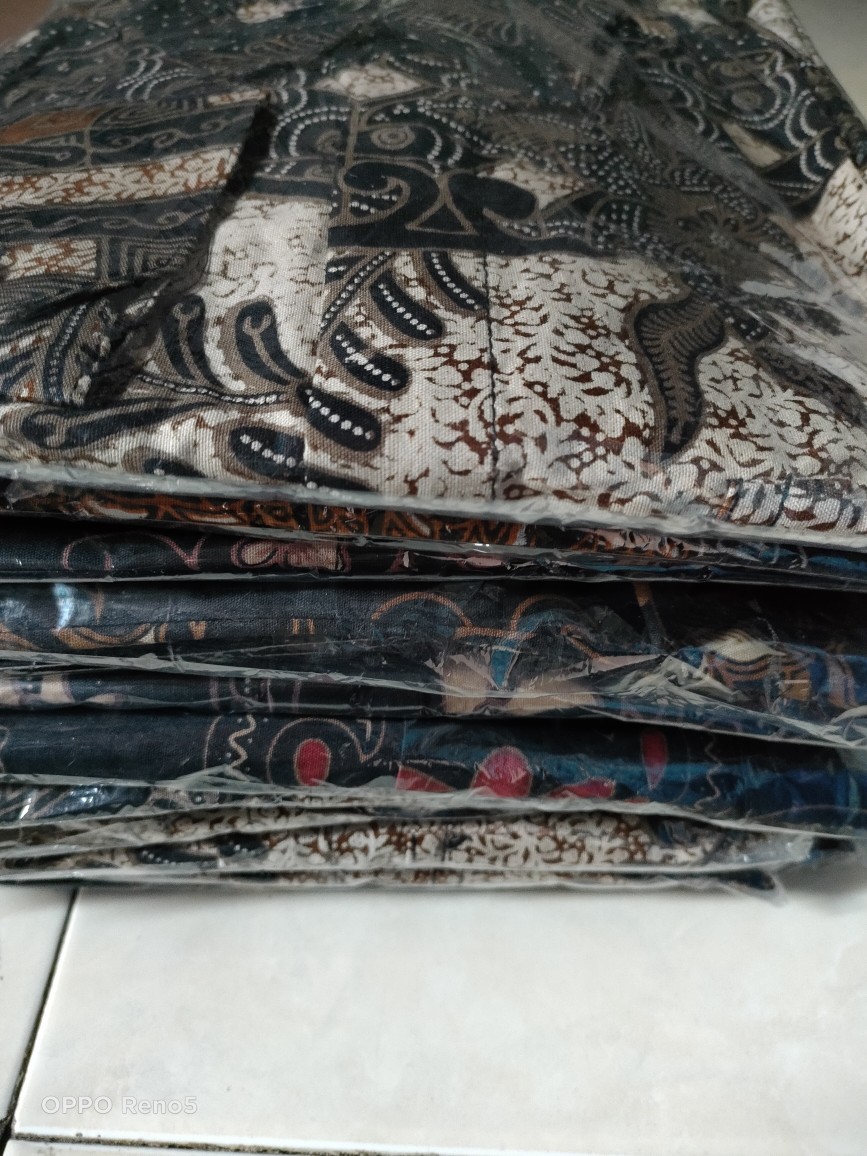 Batik Pria Lengan Panjang Batik Azmil Hrb026 Motif Keratonan Kode 002 Size M L Xl Xxl Reguler