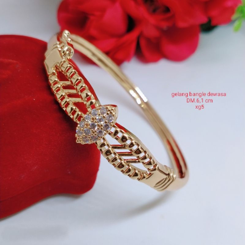 Gelang Tangan Bangle Wanita Titanium Xuping Perhiasan Aksesoris Fashion Lapis Emas Anti Luntur