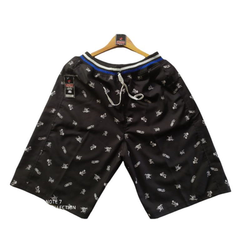 Celana Pendek Pria  Motif JUMBO