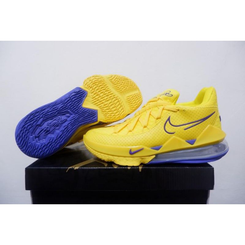 SNEAKERS N I K E LEBRON 17 LOW "LAKERS" YELLOW/PURPLE