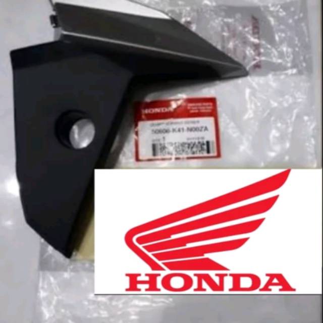 Cover tutup dudukan foot step kanan guard R pivot cover new suora x 125 fi ori Honda