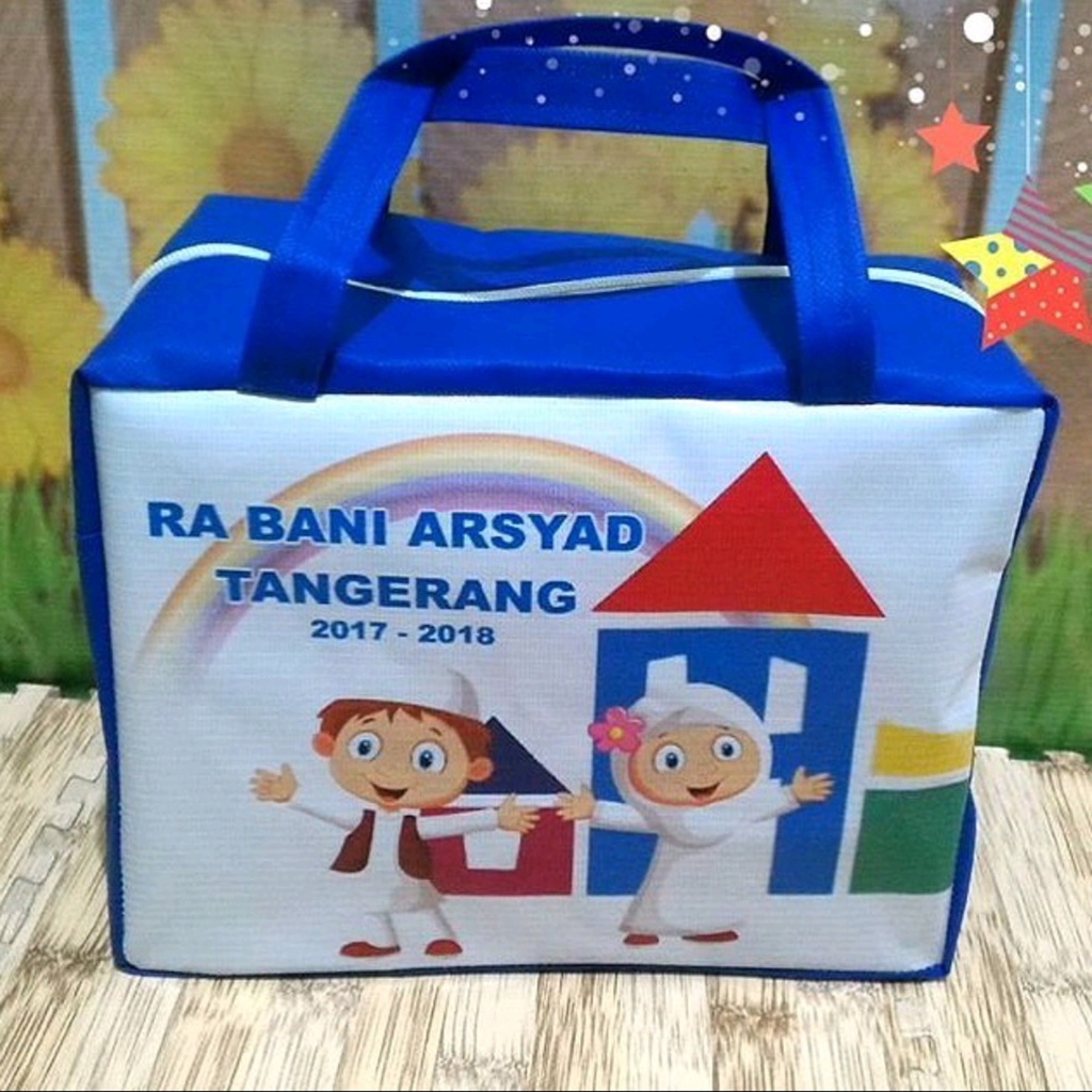 

Tas Ultah Anak / Tas Goodiebag Murah / Bahan Dijamin Awet Free All Desain Langsung dari Pengrajinnya