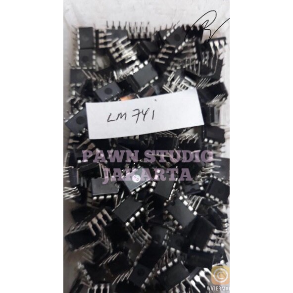 LM 741/ LM741