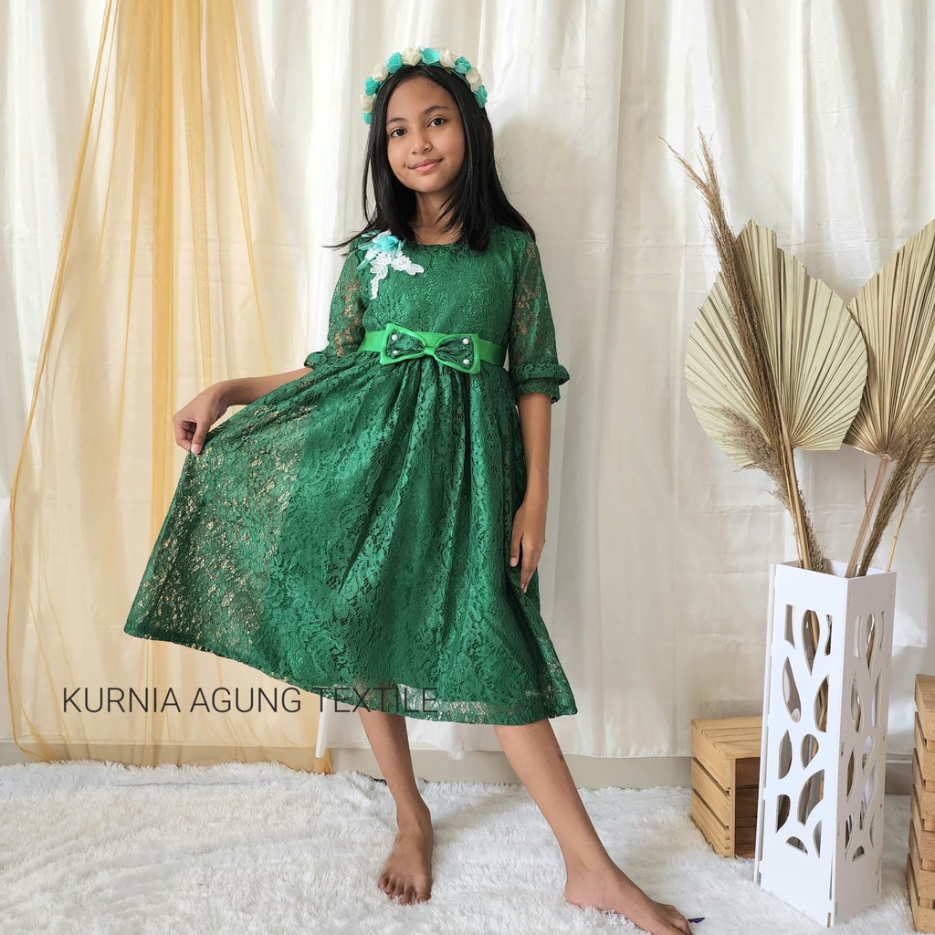 Gaun Pesta Anak Muslimah Elegan Mewah 2 Tahun - 12 Tahun Brukat Terbaru 2022 Kekinian Warna Hijau Merah Pink Emas KA91