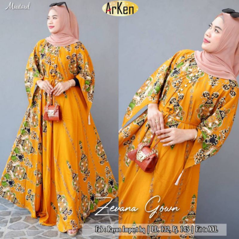 Dress Zevana Gown by Arken