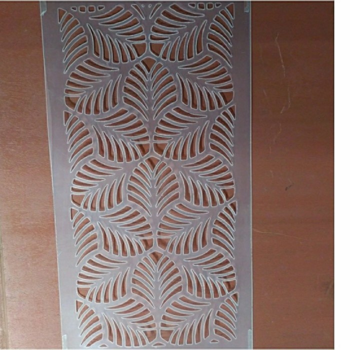 

Sale Stencil Dinding Motif Daun Kelor Ukuran 50Cm X 26Cm Bahan Tebal Sale!!!