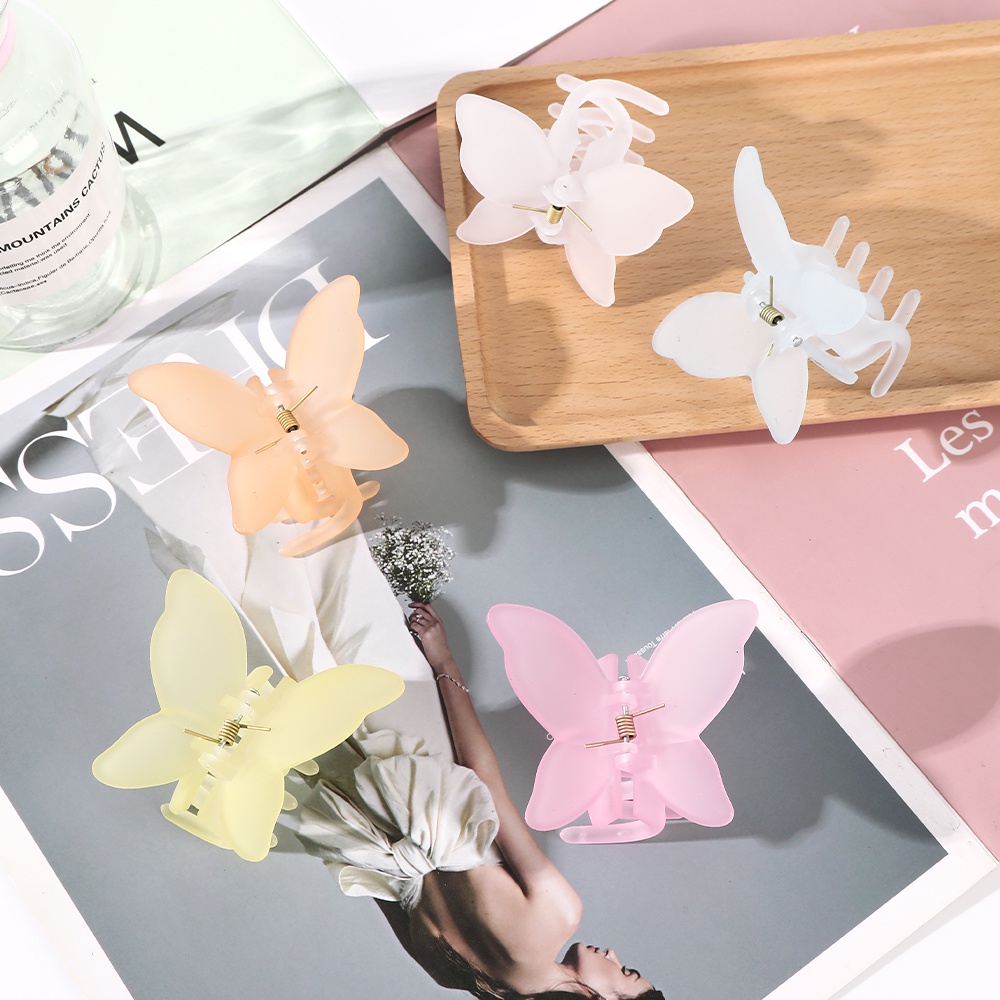 Jepit Rambut Model Butterfly Warna Permen Ukuran 7cm Gaya Korea Untuk Wanita