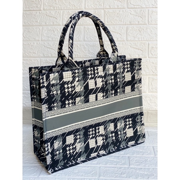 TOTE BAG KANVAS READY STOCK! (polos tanpa nama)