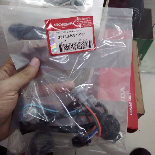 SOCKET COMP BEAT KARBU PITING LAMPU BEAT KARBU SOKET LAMPU DEPAN BEAT KARBU 33130KVY961