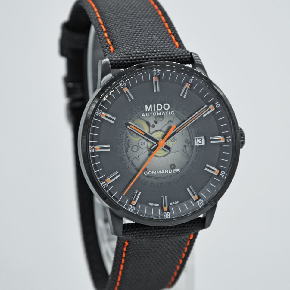 MIDO COMMANDER GRADIENT M021.407.37.411.00 Original