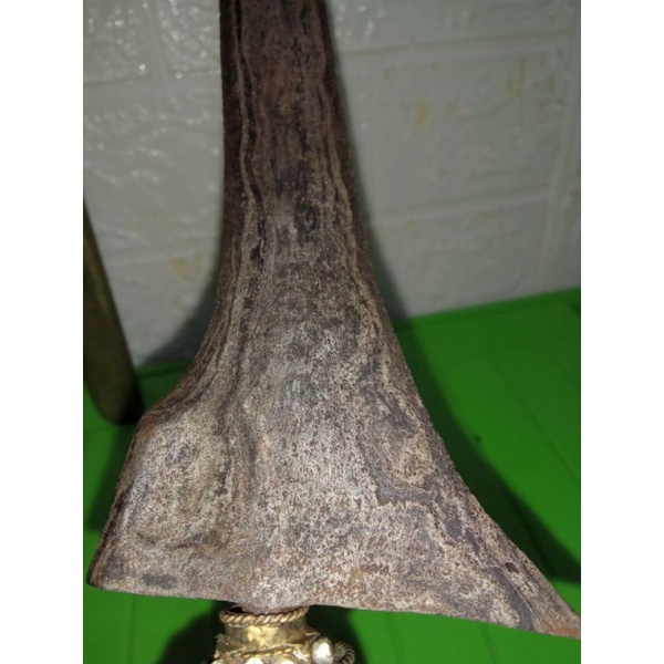 Keris Brojol Sepuh Tua Kuno Gonjo Iras
