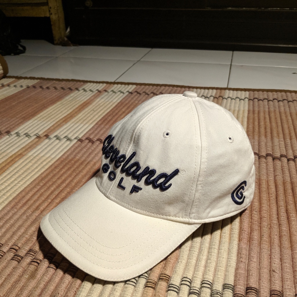 Topi Golf Cleveland GOLF White Hat Original Second Not Titleist Taylor