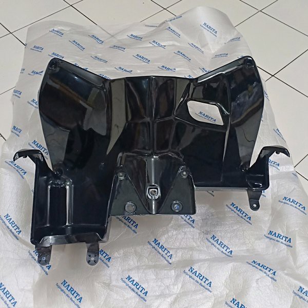 cover inner upper kontak atas vario techno 125 FI KZR TH 2012 2015 hitam non original