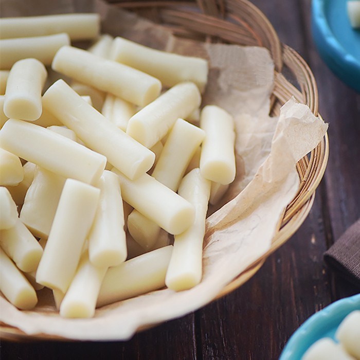 

gr20111r Rice Cake Tteokbokki - Kue Beras Korea - Tteokbokki 500G Sv012Ss