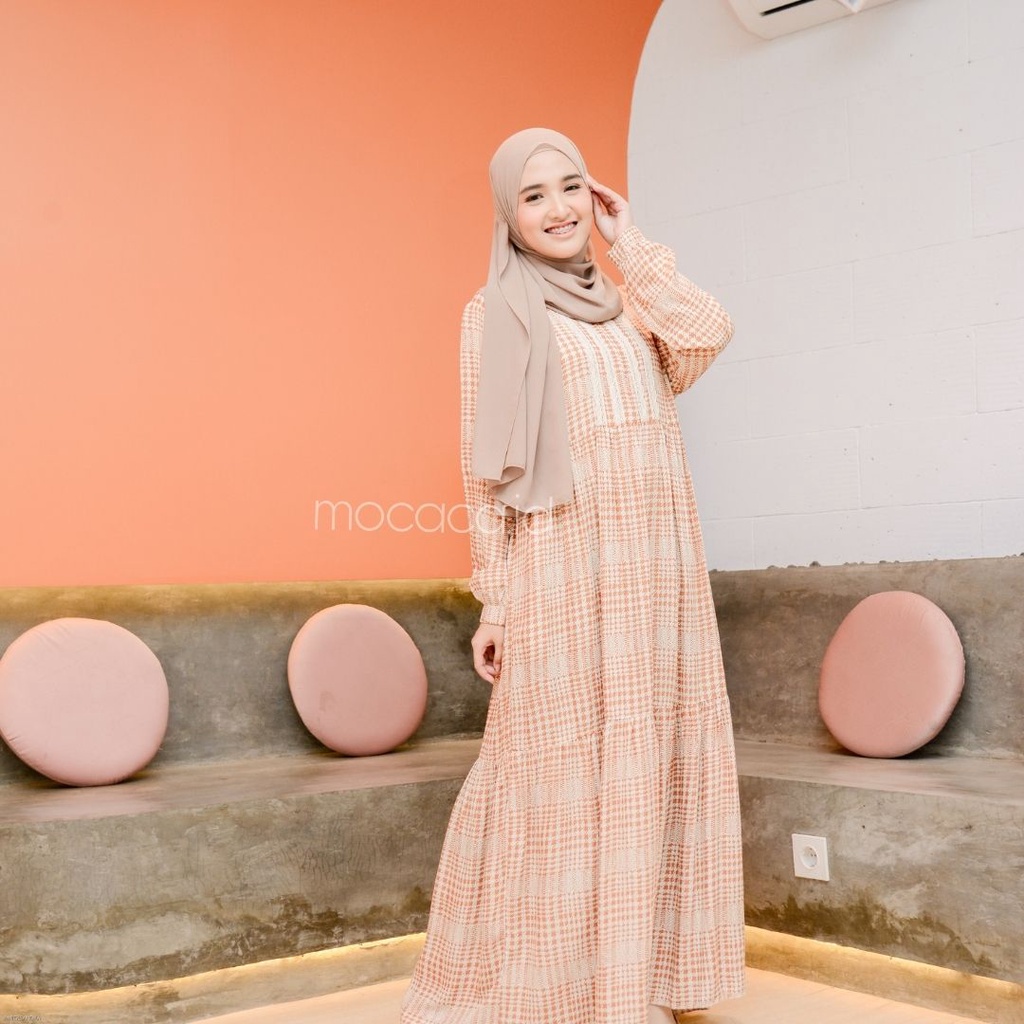 dress ootd hijab rayon motif premium renda dan sleting busui friendly lengan kerut kotak legend