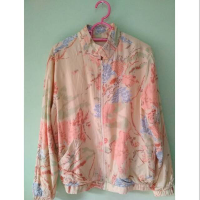 Jaket Boomber Ria Miranda