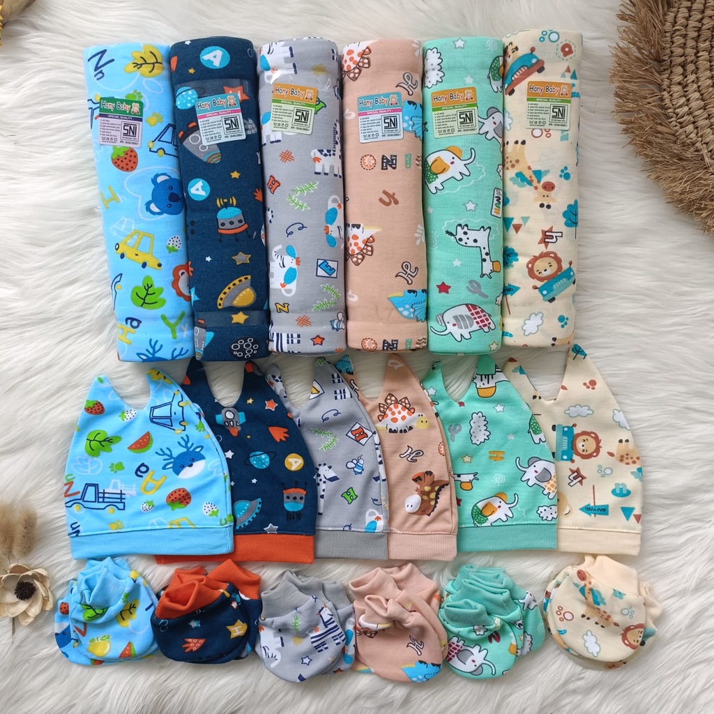 Set premium 3 in 1 bedong bayi sarung tangan sarung kaki bayi topi kupluk bayi newborn