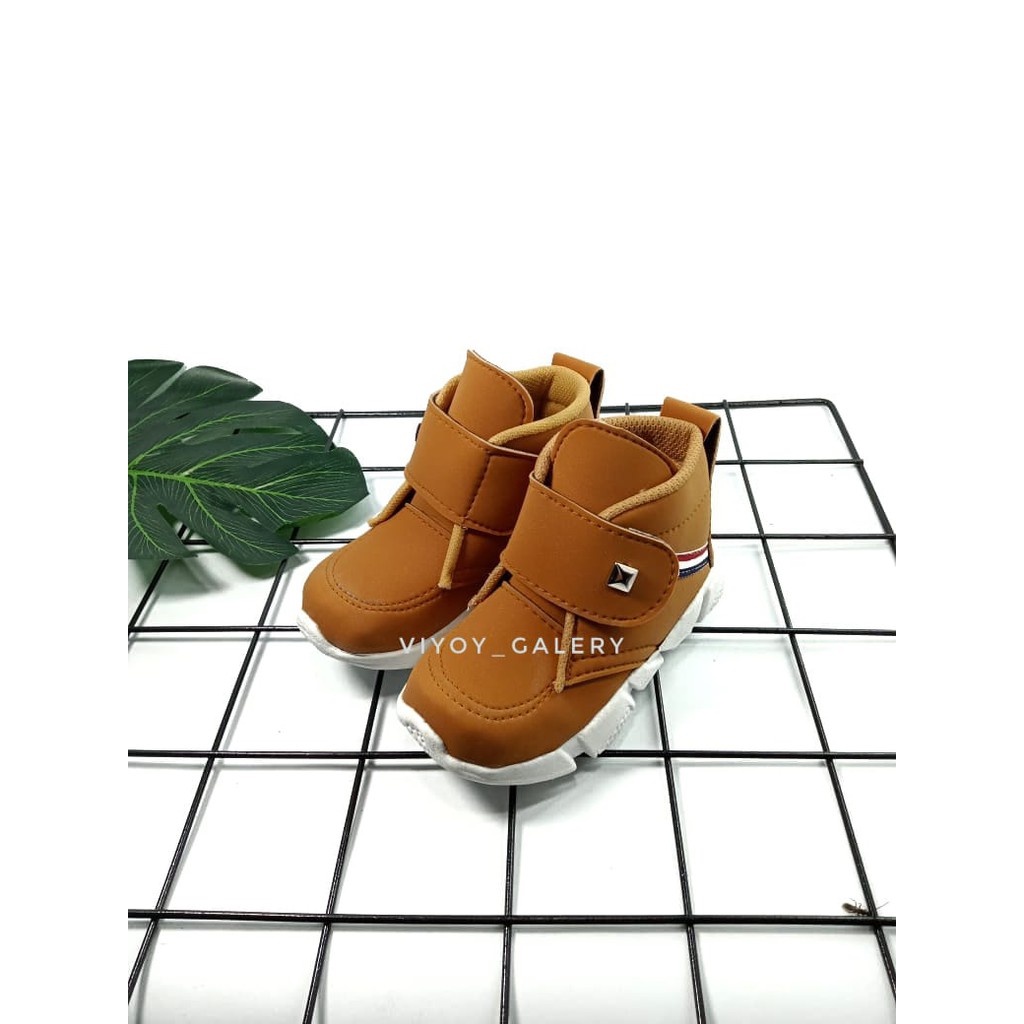 Sepatu Anak laki Laki Sneaker Sporty DT Sepatu Anak Casual Terbaru dan Termurah 22-30 /DIT-03