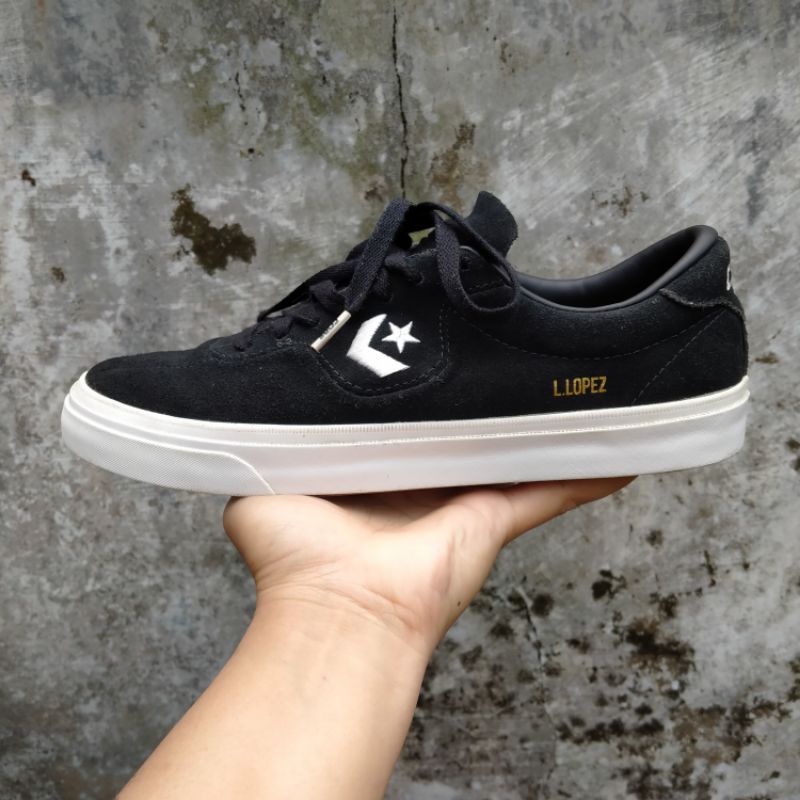 Converse L. Lopez Black White Resmi PT MAP