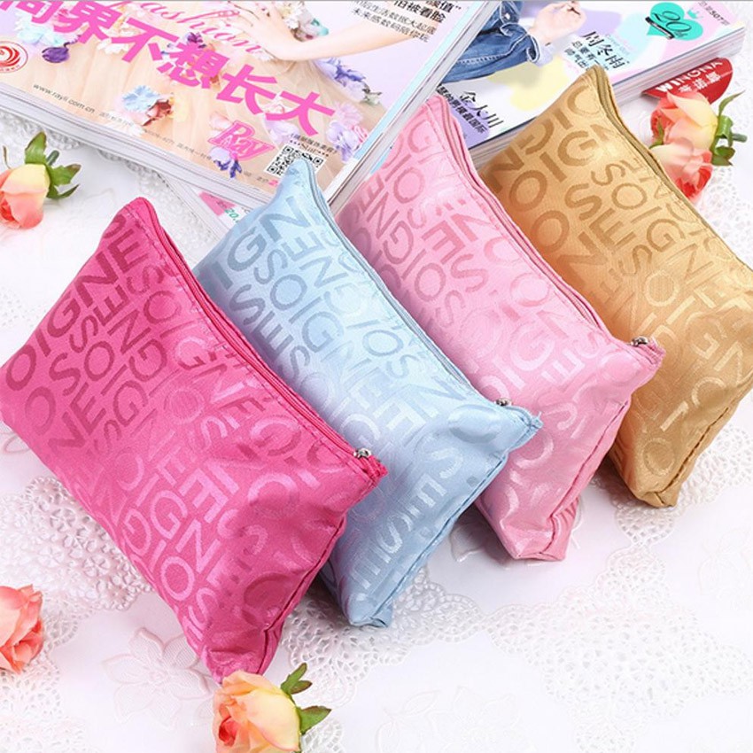 

Pencil Case - Kotak Pensil Murah Unik Lucu - Tempat Pensil Kosmetik SOIGNE - Random