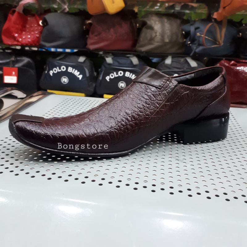 sepatu pantofel pria formal kulit asli lancip berkualitas premium