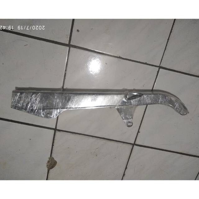 Ktengkas tutup rantai kawasaki kz200 binter merzy
