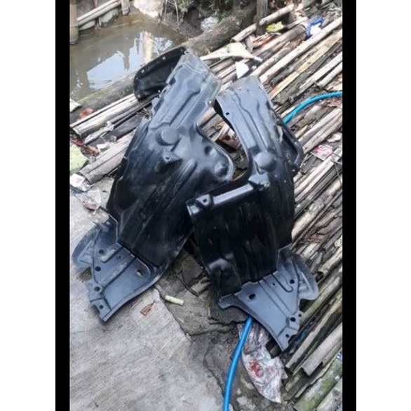 linner fender innova 2010 - 2015 original