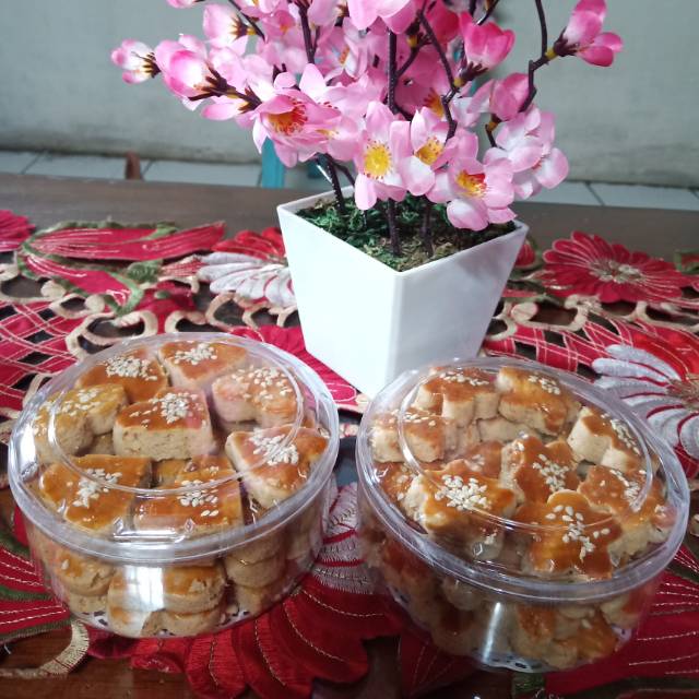 

Kue Kacang