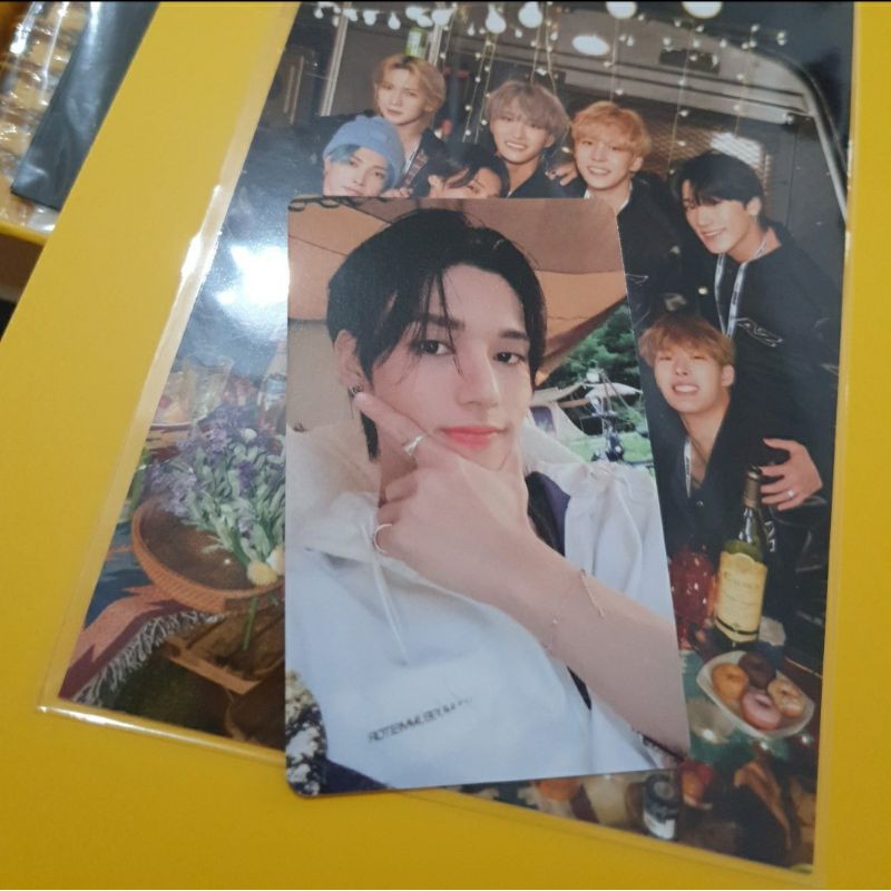 ATEEZ SEASON'S GREETINGS WOOYOUNG PC