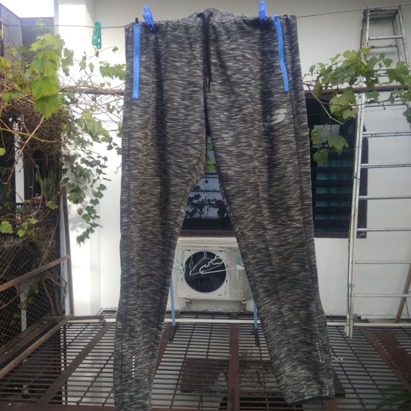 celana Jogger Sweatpants SKECHERS Unisex Second bekas preloved